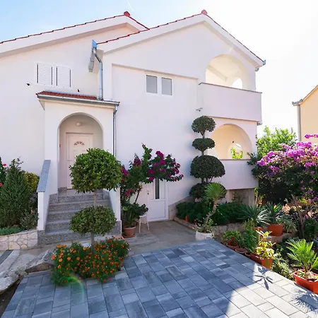 Apartment Mila Trogir